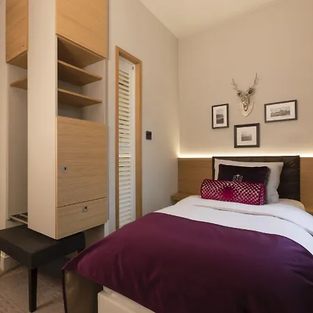 Hotel Brunnenhaus Schloss Landau Bad Arolsen