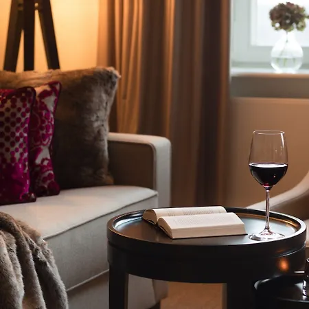 Hotel Brunnenhaus Schloss Landau 4*