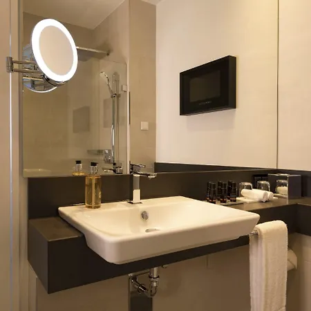 Brunnenhaus Schloss Landau 4*