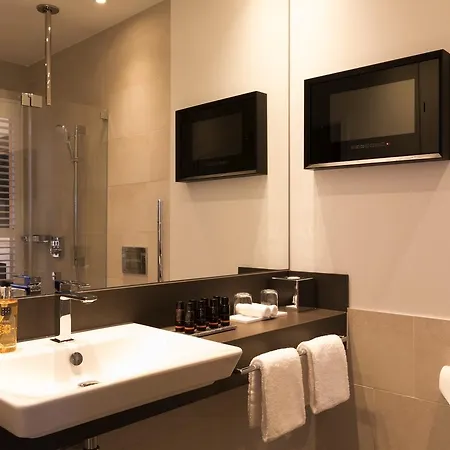 Brunnenhaus Schloss Landau 4* Bad Arolsen