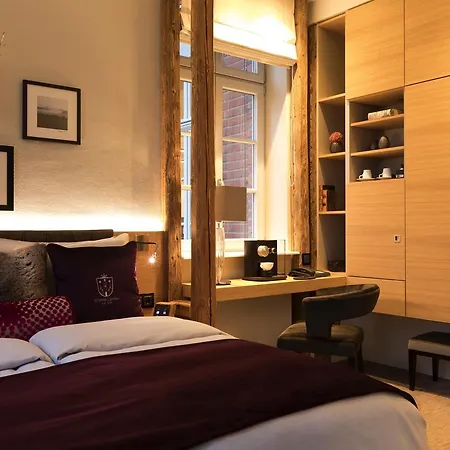 Brunnenhaus Schloss Landau Szálloda