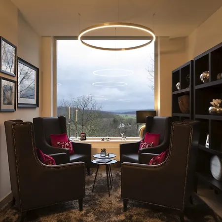 Brunnenhaus Schloss Landau 4* 巴特阿罗尔森