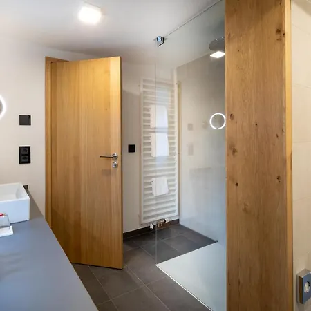 Brunnenhaus Schloss Landau 4* Bad Arolsen