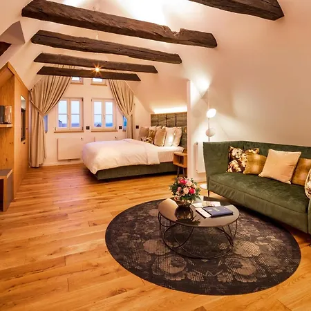 Hotel Brunnenhaus Schloss Landau Bad Arolsen