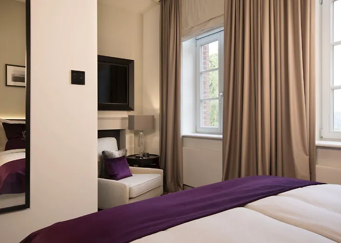 Brunnenhaus Schloss Landau 4* Bad Arolsen