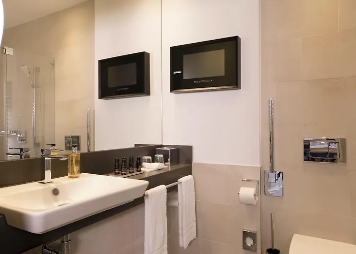 Brunnenhaus Schloss Landau 4* Bad Arolsen