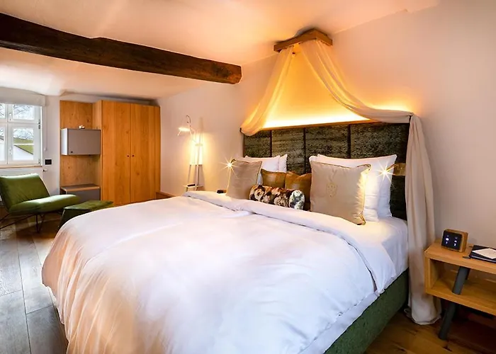 Brunnenhaus Schloss Landau 4*